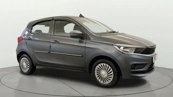 What You Need to Know About Car Insurance Before Renting