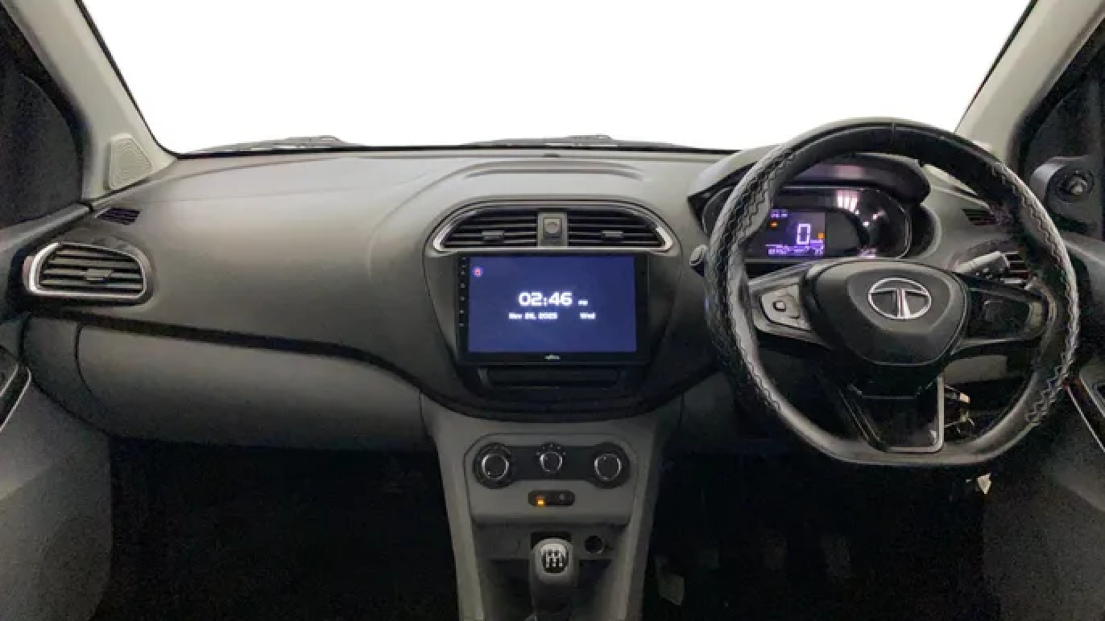 2021 Tata Tiago XT PETROL